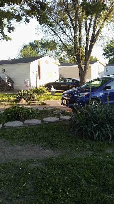 Brittany Place Manufactured Home Community Picture 7