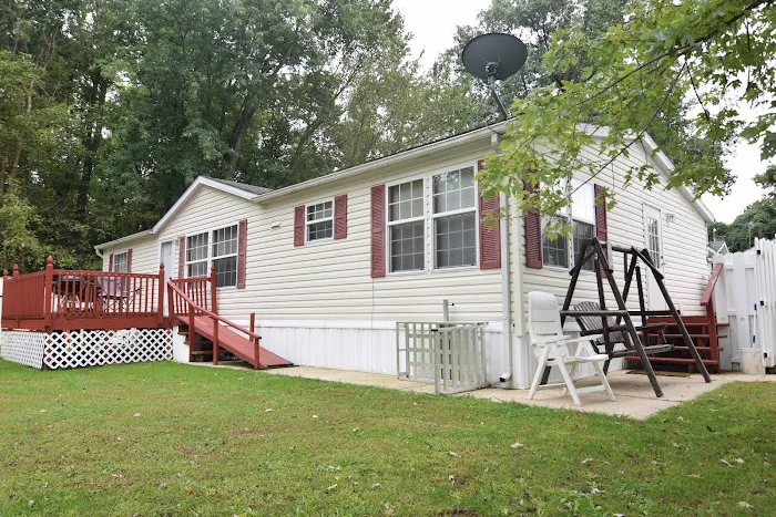 Oak Grove Manufactured Home Community Picture 3