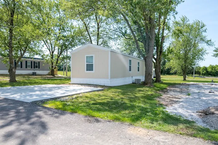 Red Maples Homes & RV Community Picture 1