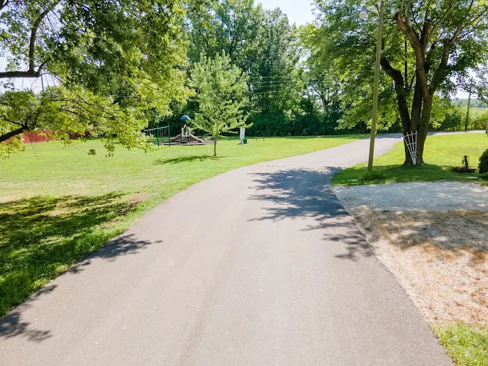 Red Maples Homes & RV Community Picture 7