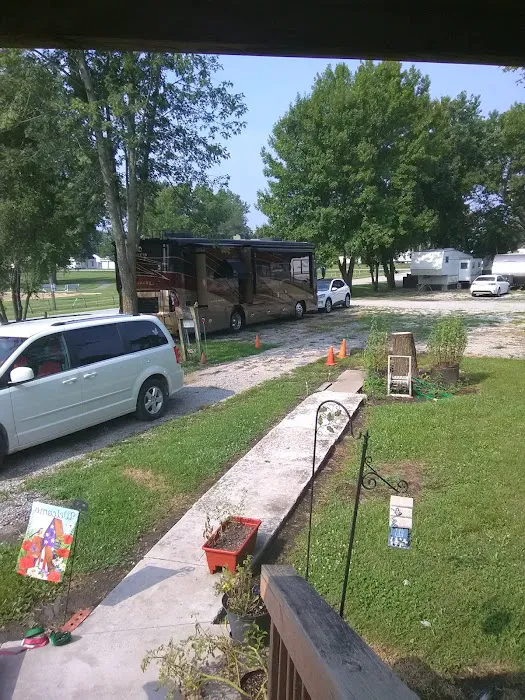 Countryside RV Park Place Picture 2