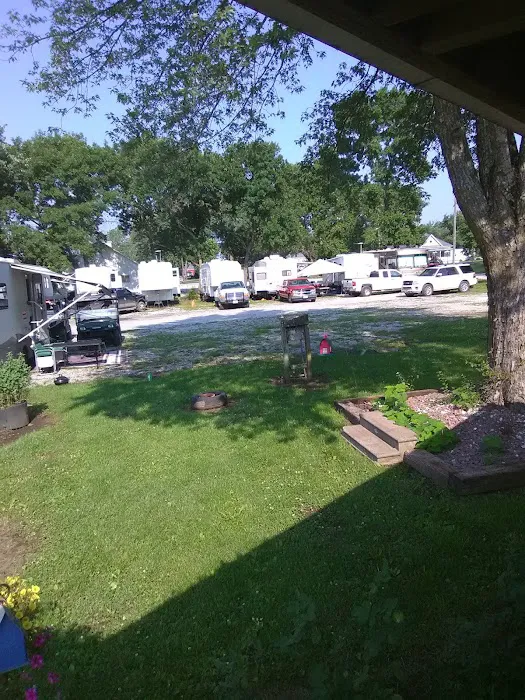 Countryside RV Park Place Picture 5