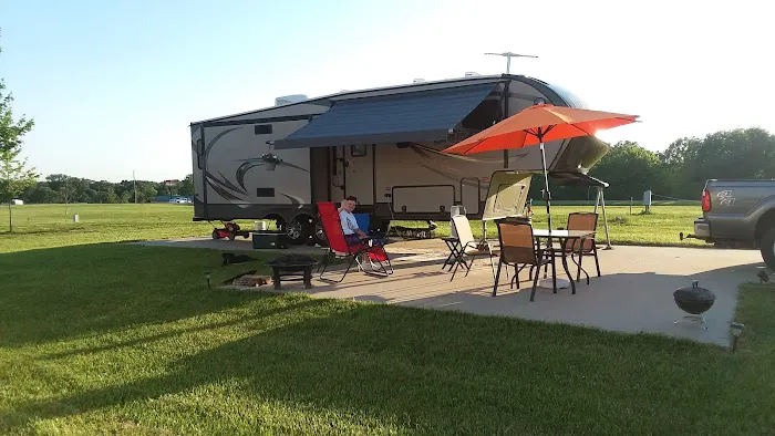 Adventure Out RV Park Picture 4