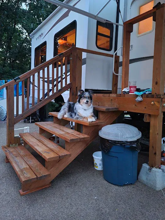 Harbortown RV Park Picture 2