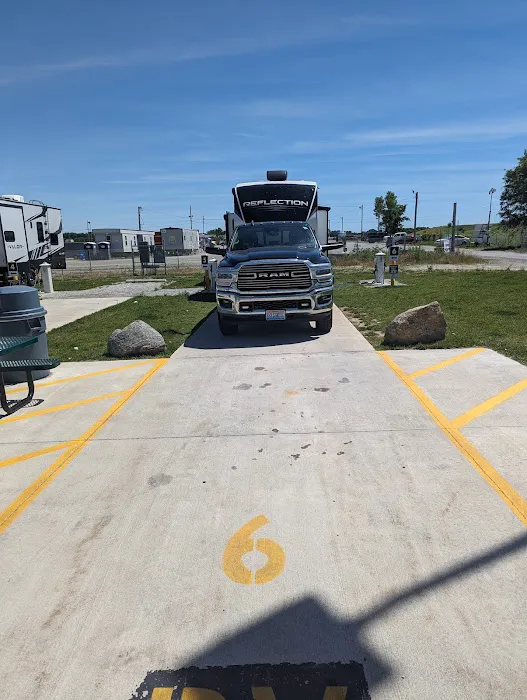 Love's RV Hookup Picture 4