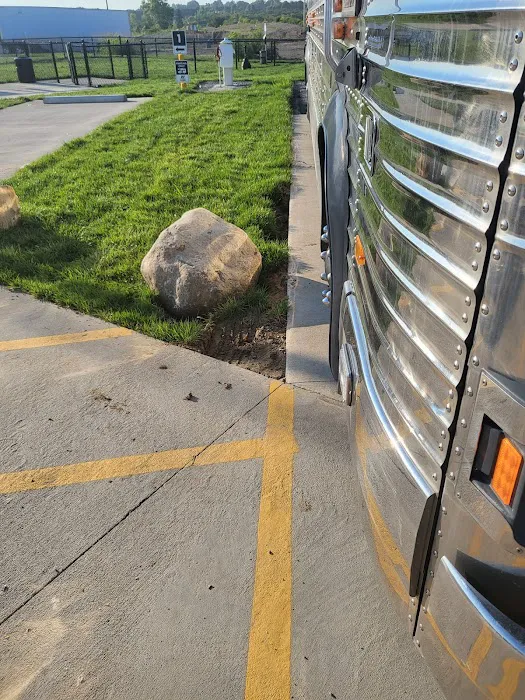 Love's RV Hookup Picture 9