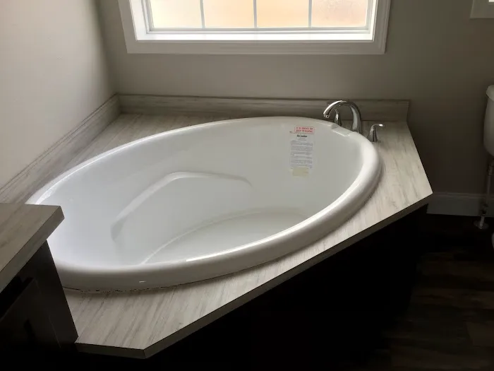 Hillview Mobile Home Park Picture 1