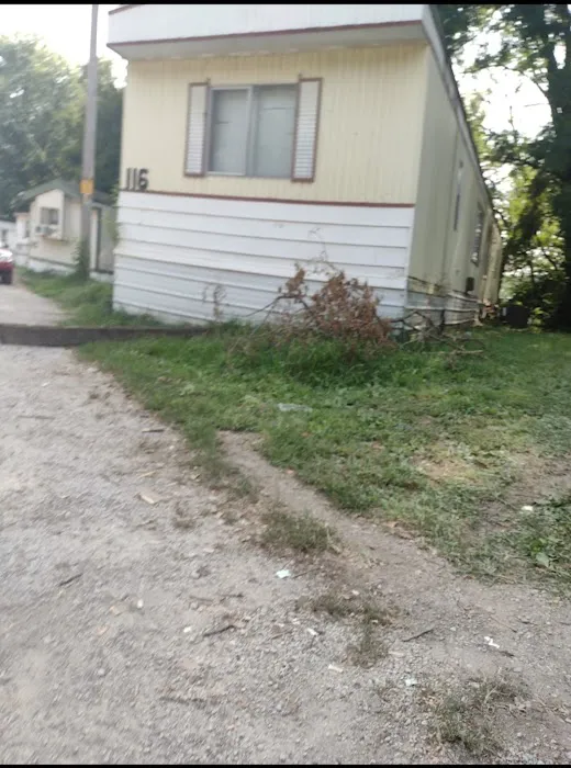 Neighbors Of The Meadows Picture 6