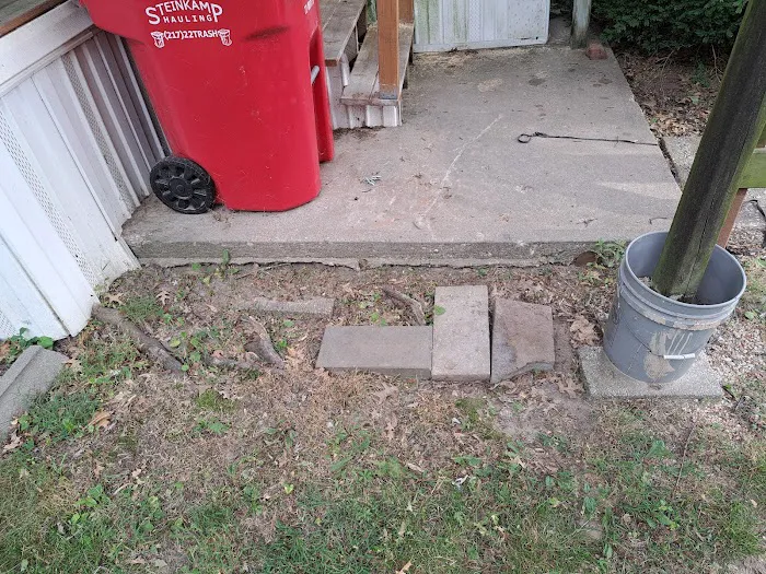 Hultz's Expressway Mobile Home Park Picture 9