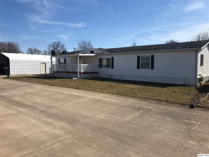 Paradise Lane Mobile Home Park Picture 4