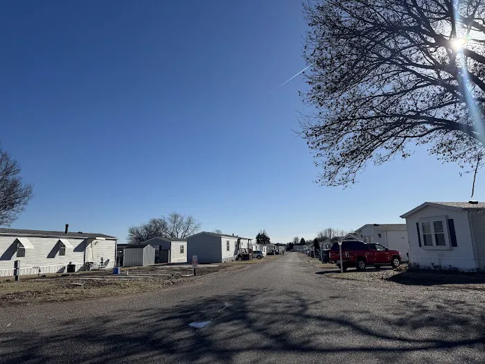 Western Pines Mobile Home Community Picture 3