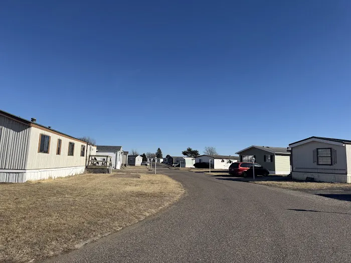 Western Pines Mobile Home Community Picture 4