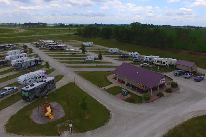 Crossroads RV Park Picture 3