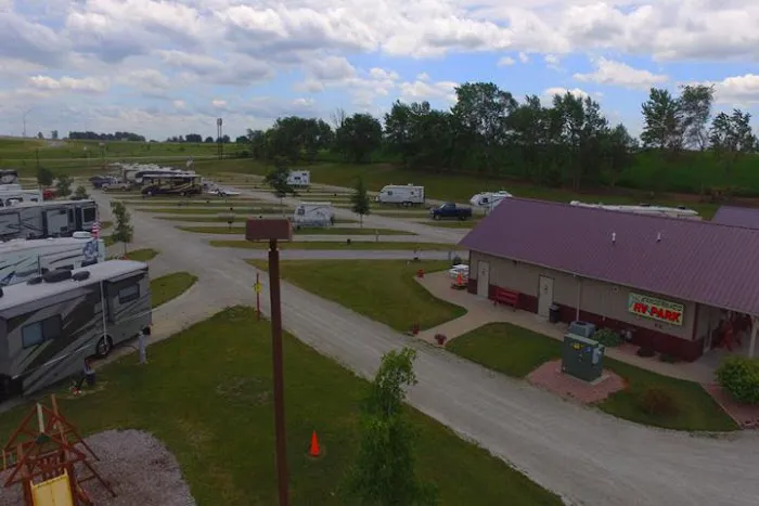 Crossroads RV Park Picture 7