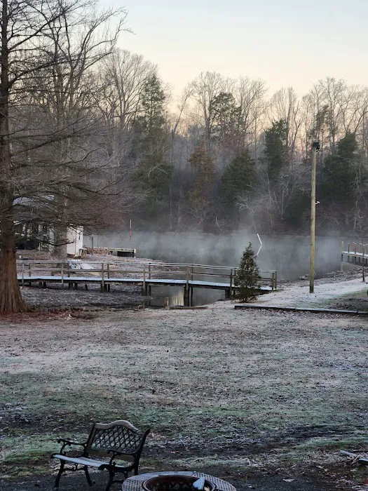 Fisherman's Resort RV Park Picture 6