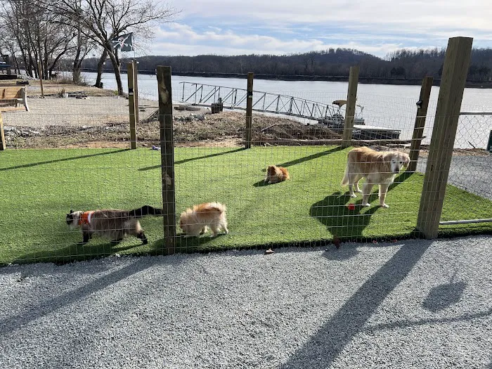 Riverside Rendezvous LLC Picture 6