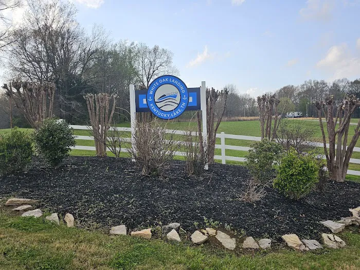 Hidden Oasis at White Oak Landing Picture 6