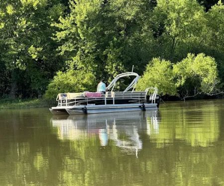 The Cove At Tennessee River RV Sites