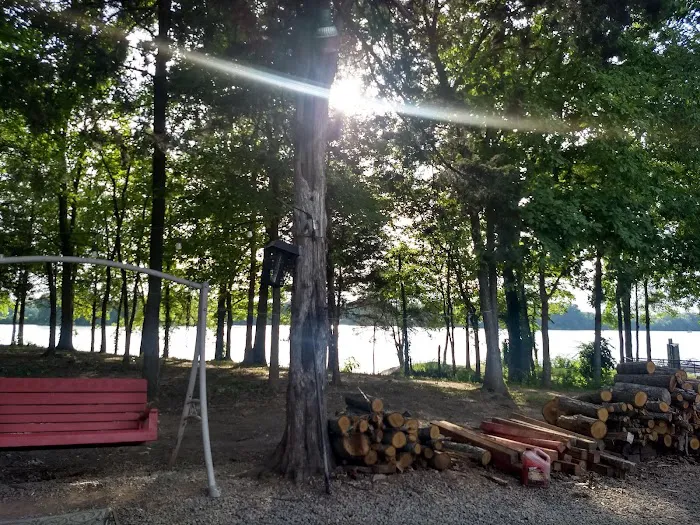 Drop Anchor RV Park Picture 9