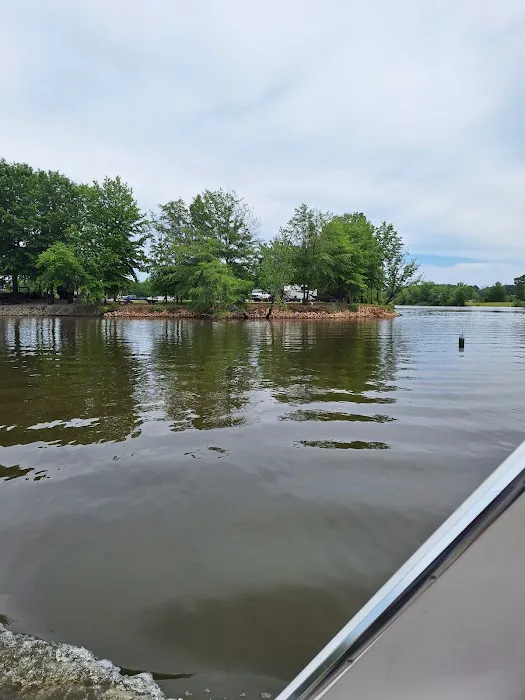 Cedar Ridge RV Park Picture 8