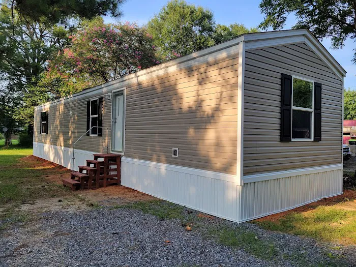 Thrive Mobile Home Park Picture 1