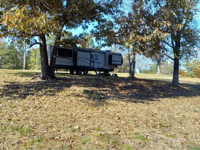 Burnt Springs RV Park Picture 9