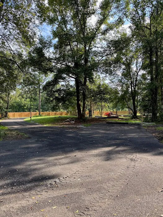 Oasis 82 RV Park Picture 8