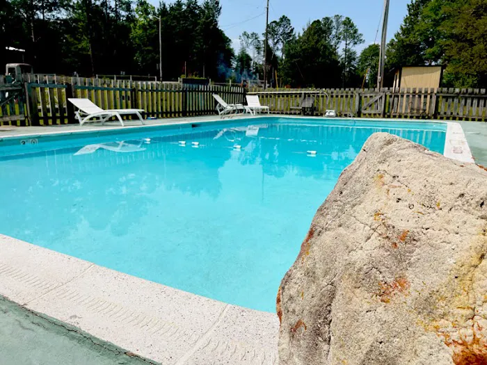 Southern Gates RV Park & Campground Picture 2