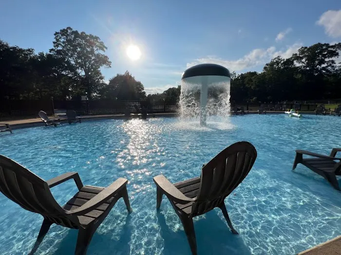 Auburn RV Park and Resort Pools Picture 3