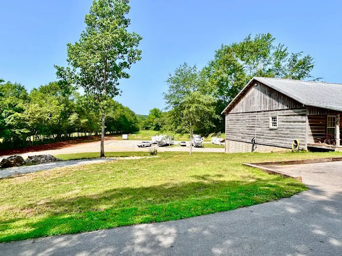 The Shoals Cottages & RV Park Picture 9