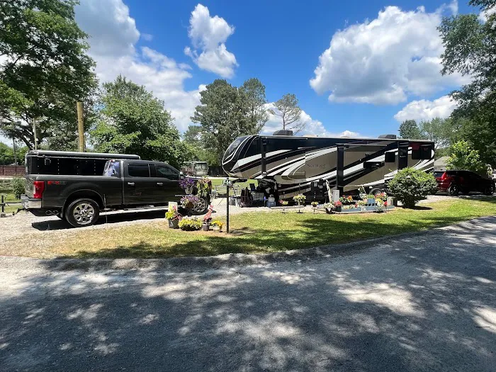 Tuscumbia RV Park Picture 6