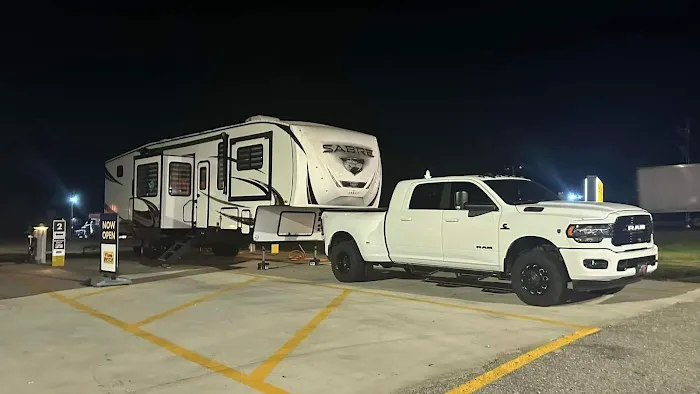Love's RV Hookup Picture 1