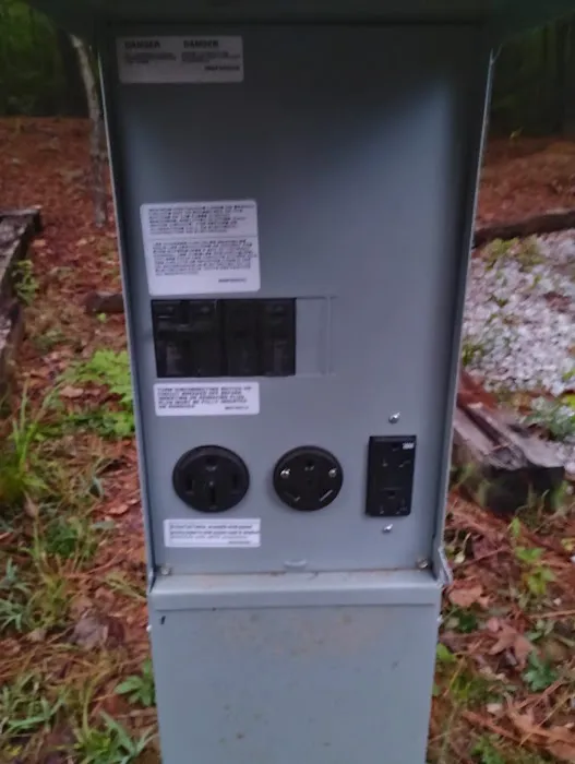 Southern Comfort RV park and campground Picture 2