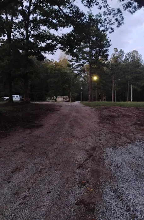 Southern Comfort RV park and campground Picture 7