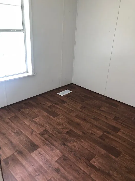 Sunshine Acres Mobile Home Community Picture 7