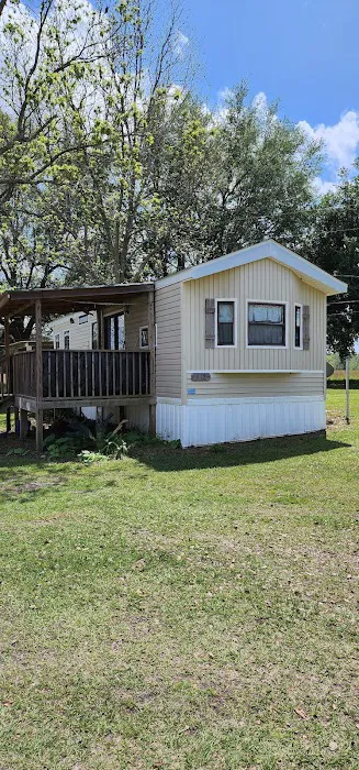 Crows Estates Mobile Home Community Picture 9