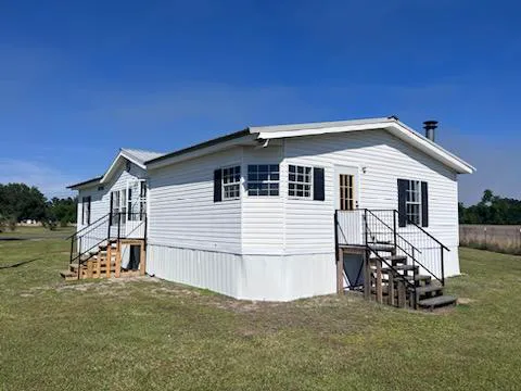 Crows Estates Mobile Home Community Picture 7