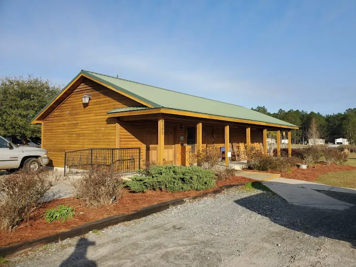 Cain's Creekside RV Park Picture 1