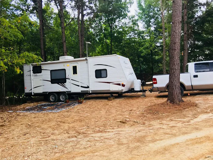 Cedar Ridge RV Park - Birdsong Mini-Storage Picture 5