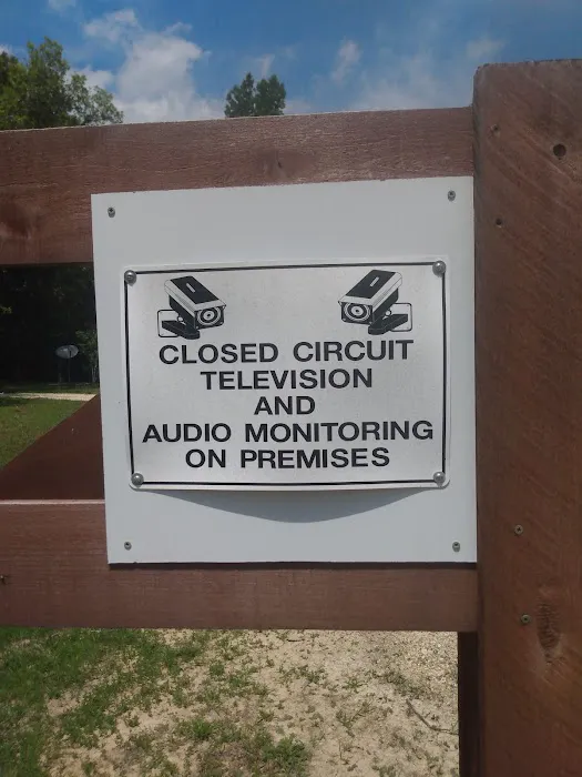 Cedar Ridge RV Park - Birdsong Mini-Storage Picture 10