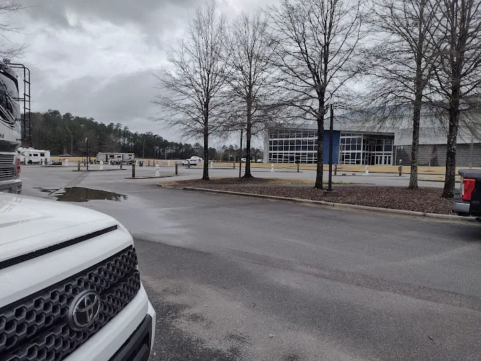 Hoover Met Complex RV Park Picture 5