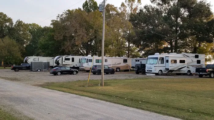 Red Dog campground and Rv Park Picture 5