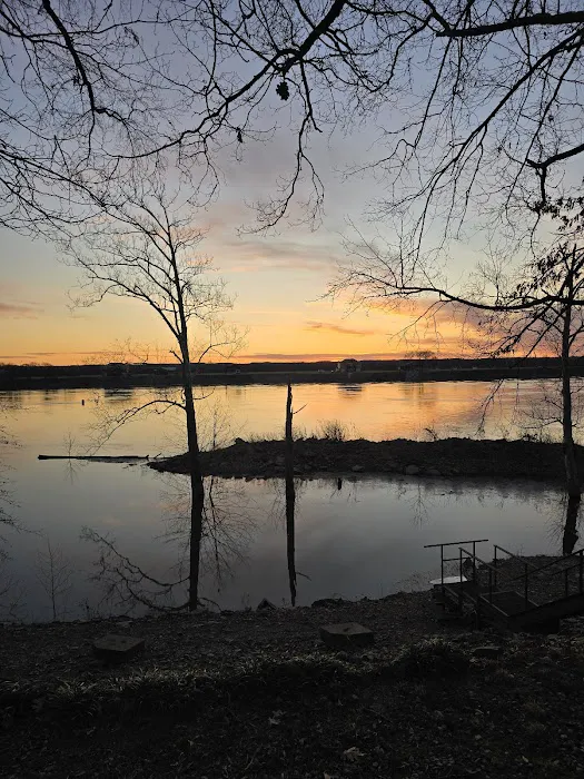Red Dog campground and Rv Park Picture 10