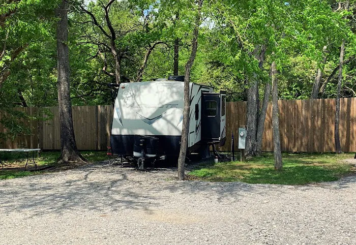 Horseshoe RV Park Picture 6