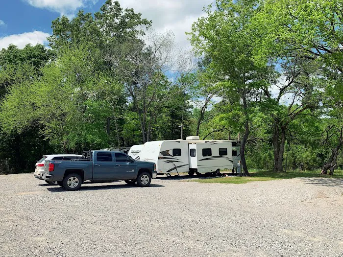 Horseshoe RV Park Picture 7