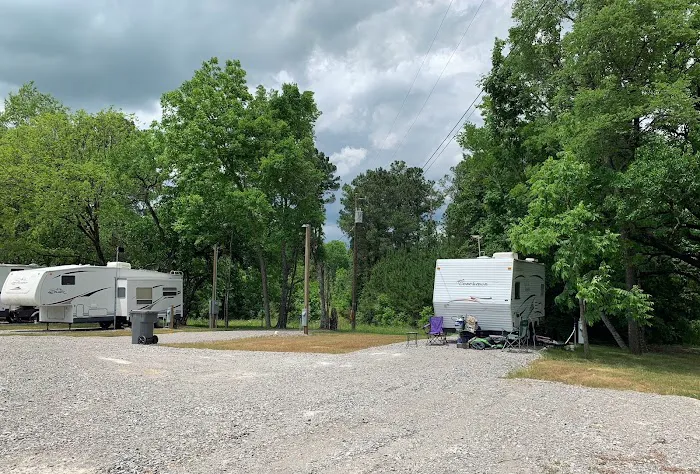 Horseshoe RV Park Picture 9