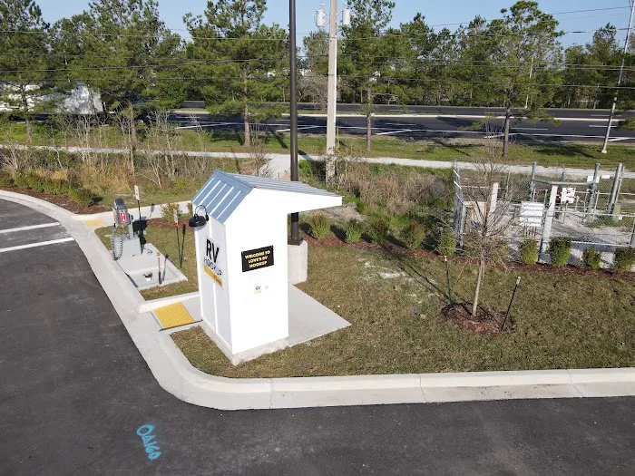 Love's RV Hookup Picture 1