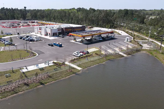 Love's RV Hookup Picture 2