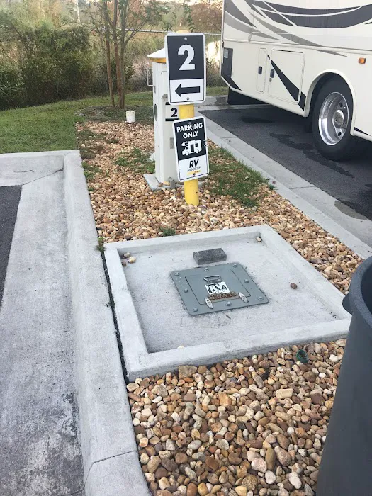 Love's RV Hookup Picture 10