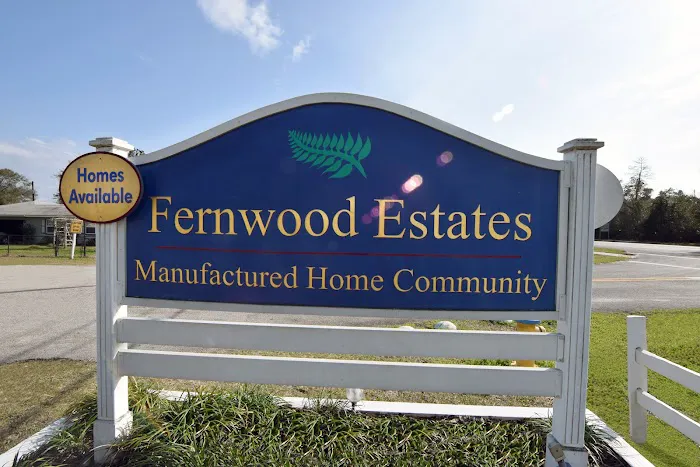 Fernwood Manufactured Home Community Picture 2